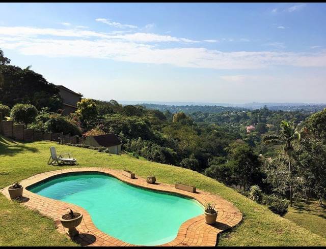 5 BEDROOM HOUSE FOR SALE IN COWIES HILL
